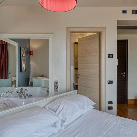 Hotel Fiera Di Brescia Bagian luar foto