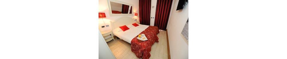 Hotel Fiera Di Brescia Bagian luar foto