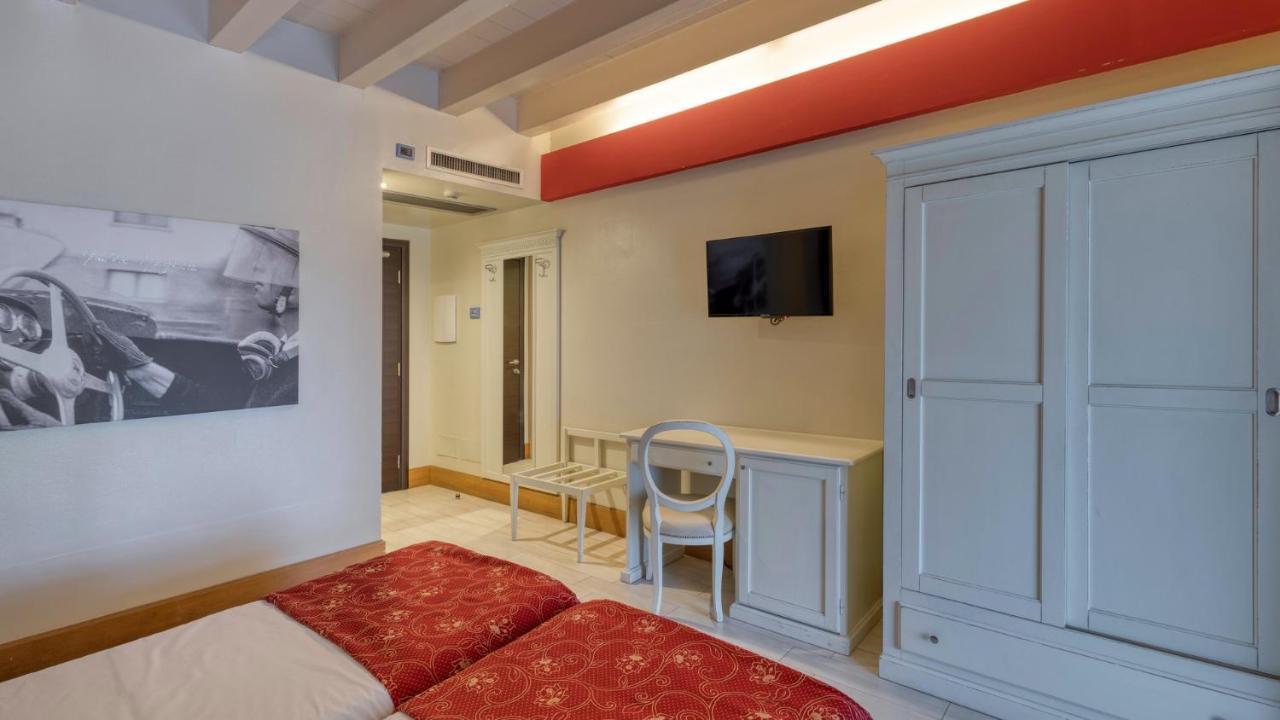 Hotel Fiera Di Brescia Bagian luar foto
