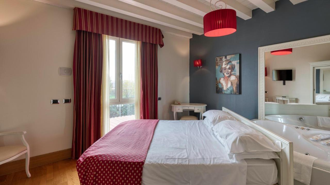 Hotel Fiera Di Brescia Bagian luar foto