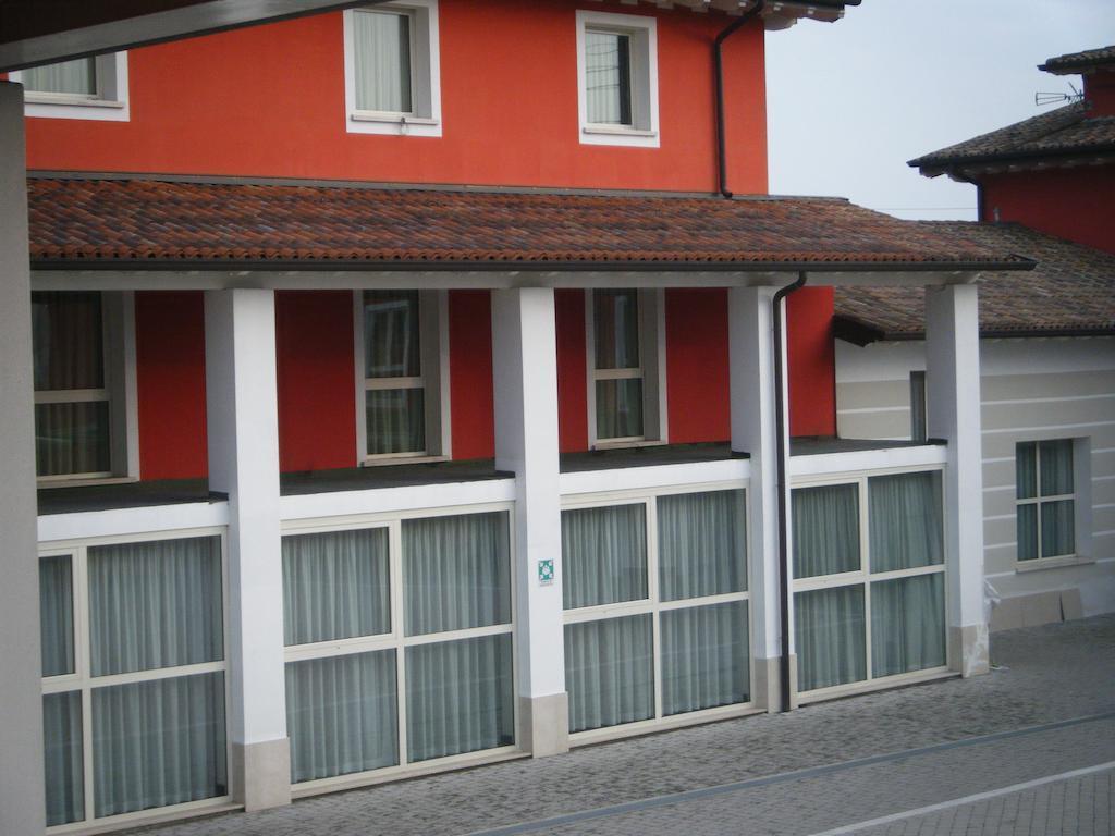 Hotel Fiera Di Brescia Bagian luar foto