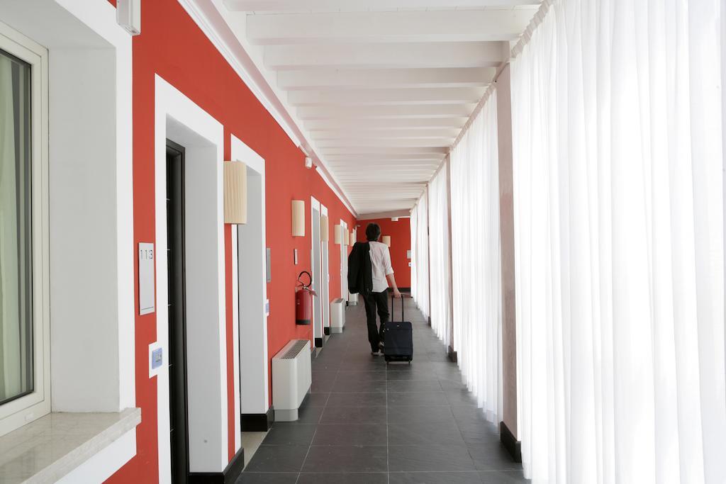 Hotel Fiera Di Brescia Bagian luar foto
